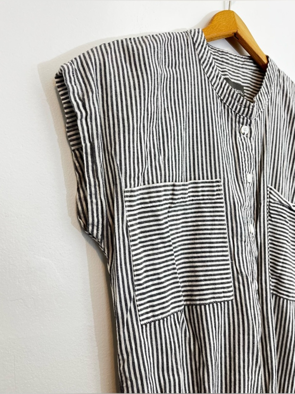 Michael Stars Talula Striped Romper Gray White Drawstring Button Front Pockets - Picture 6 of 9